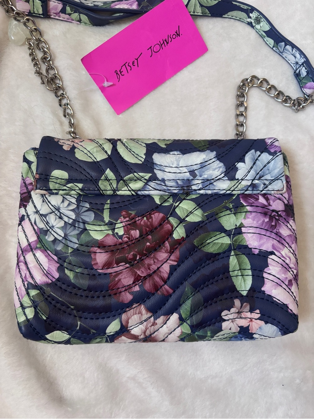 Betsey Johnson Xoellie Floral Crossbody Bag NWT Blue Purple Quilted - Picture 8 of 12